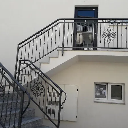 Apartment Apartman Nevena *