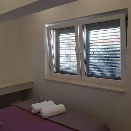 Apartman Nevena Apartment